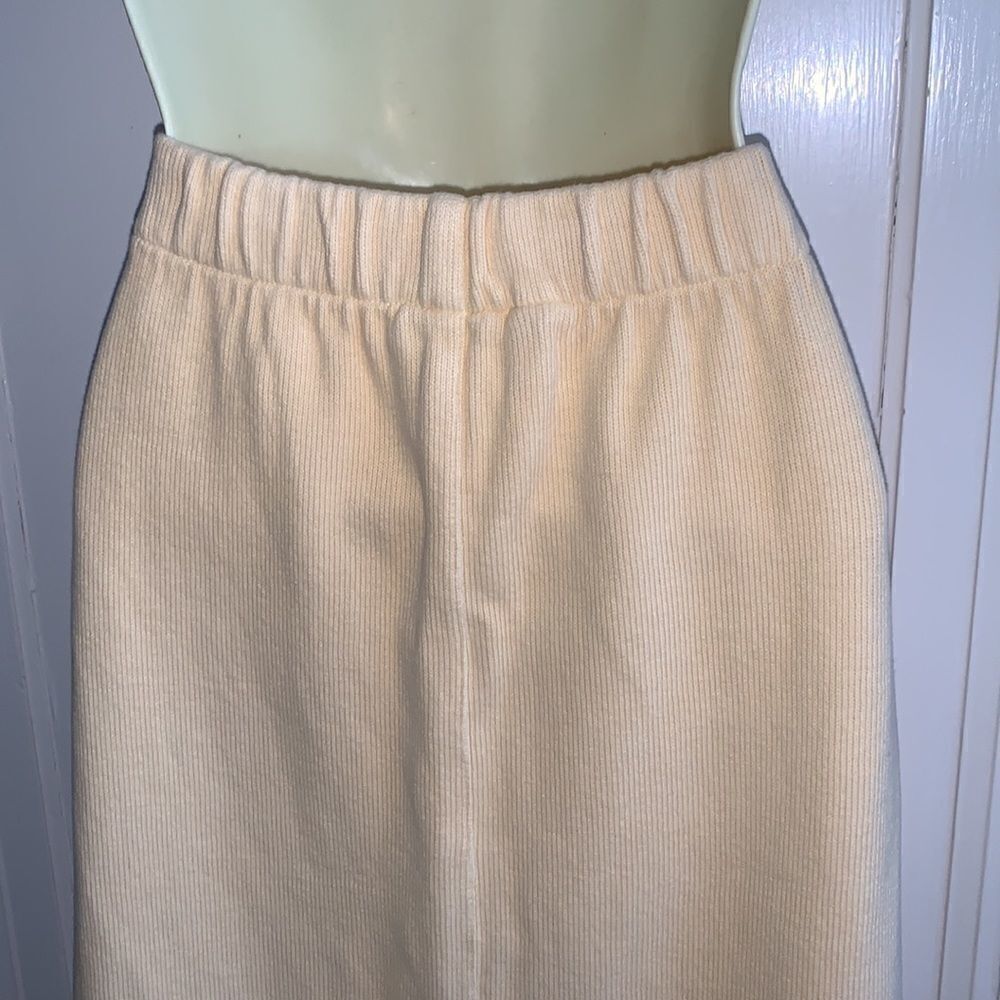 Vtg Only In‎ USA yellow maxi sweater skirt - Picture 6 of 12